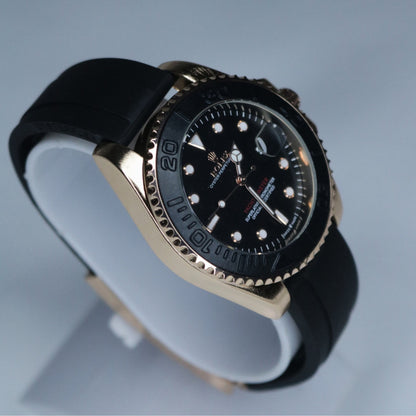 Rolex Men's Watch with Silicone Straps: Modern Comfort Meets Timeless Luxury